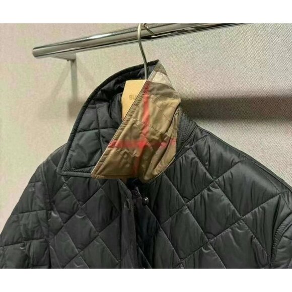 Burberry Women’s Darly Quilted Jacket Black L - Picture 4 of 9